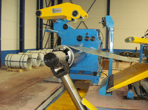 Decoiler & Peeler for strip of Stainless Steel of 2000 x 3 mm
