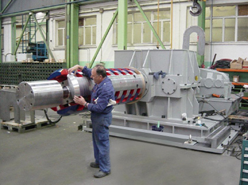 Erection of Decoiler Unit