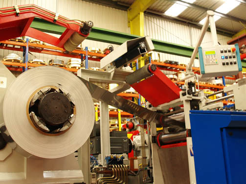 Decoiler & Fully automatic Strip centring system for stainless strip 600x3 mm